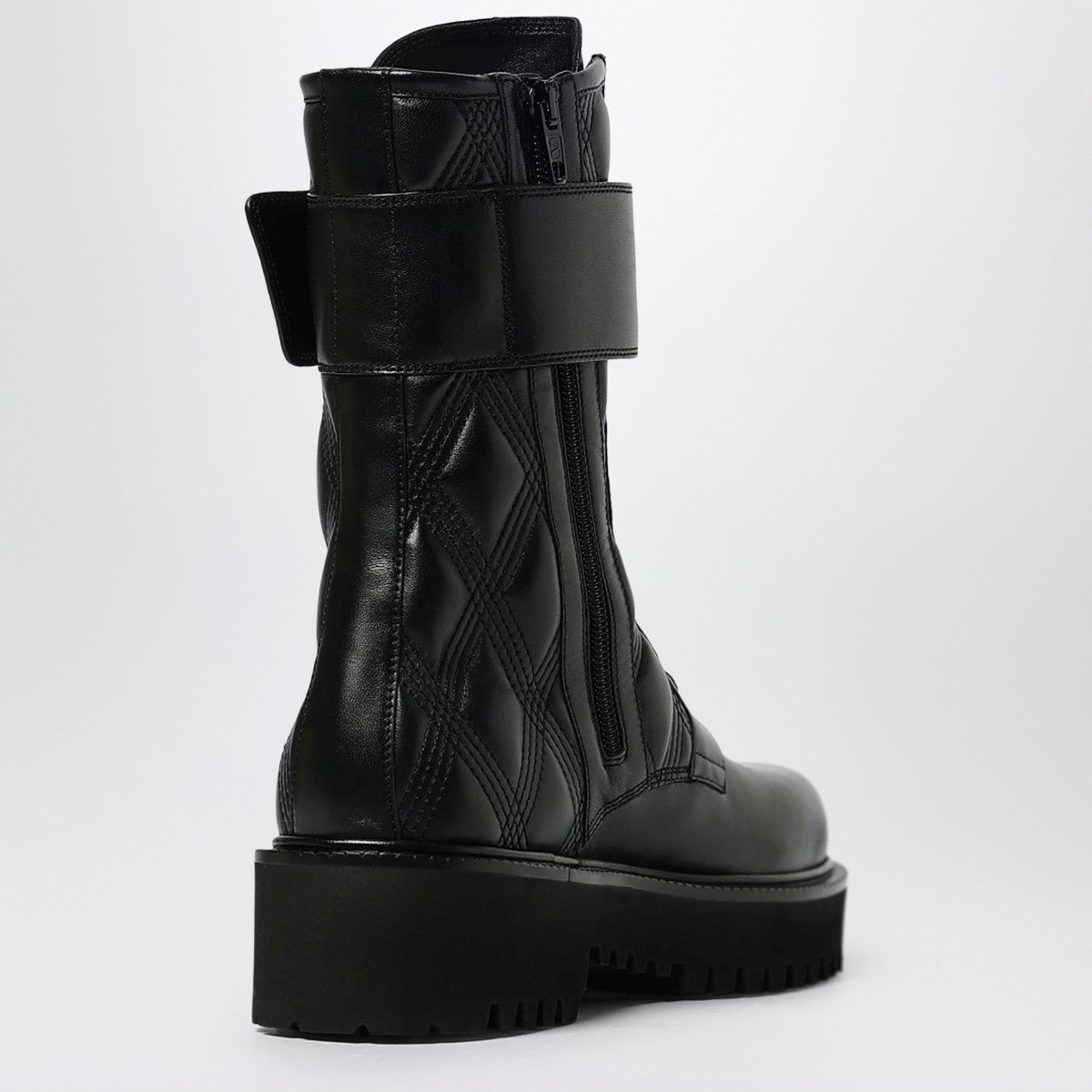 Valentino Garavani Quiltie 67 combat boots black leather
